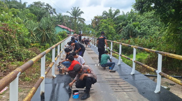goro_jembatan_siak.jpg